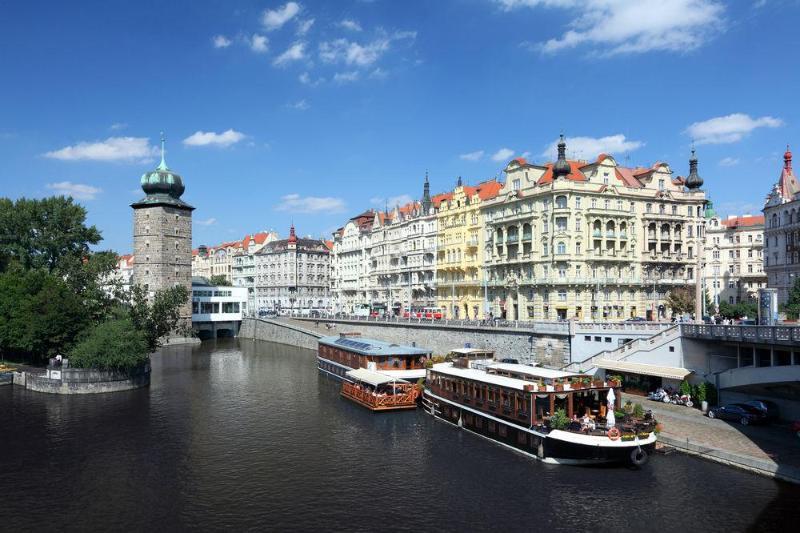 Botel Ristorante Matylda Prag Exteriör bild